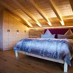 Apartman Leos Alpenchalet - Inclusive Sommer Bergbahnticket Und E-auto Ladestation Oberstdorf