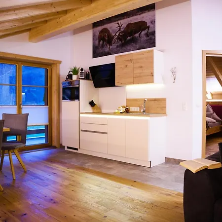 Apartment Leos Alpenchalet - Inclusive Sommer Bergbahnticket Und E-auto Ladestation