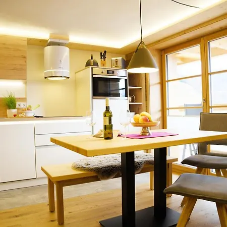 Leos Alpenchalet - Inclusive Sommer Bergbahnticket Und E-auto Ladestation * 奥伯斯特多夫